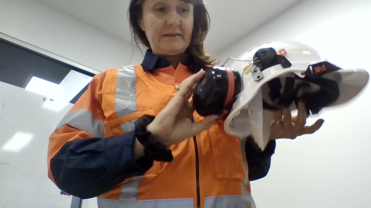 Amanda Coulson PPE fit white card assessment 2021