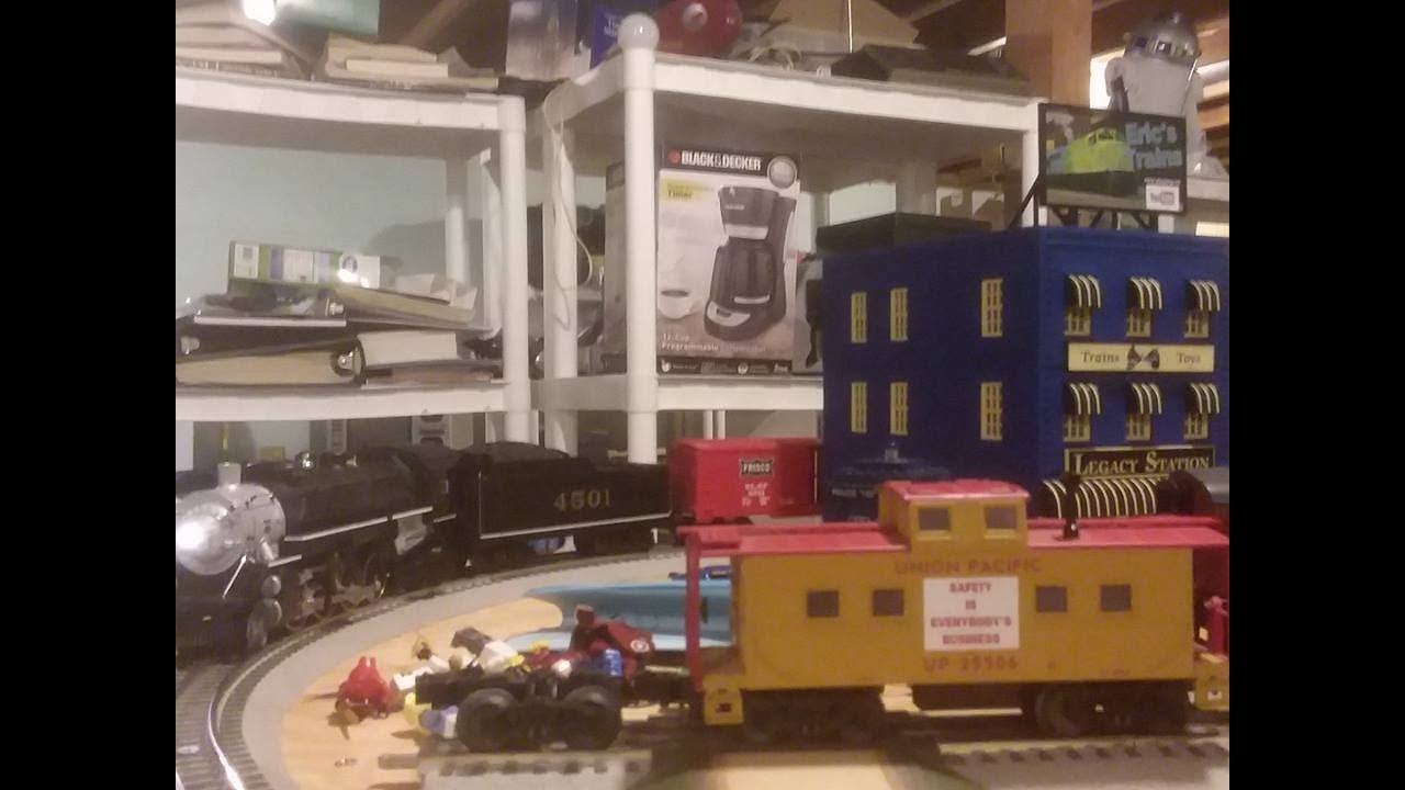 MTH 30-90561 Legacy Station & Eric's Trains Exclusive Building