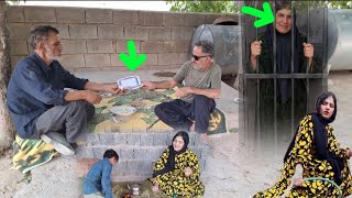 Ali showed Fatemeh’s divorce decree to Samira’s father: Fatemeh is in prison.