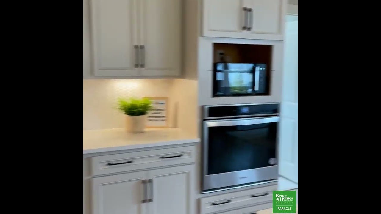 Open Floorplan with a Gorgeous Kitchen-