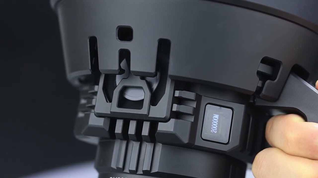 IMALENT MS32 Flashlight: 200,000 Lumens - The Portable Sun! Night Beamshots & Review