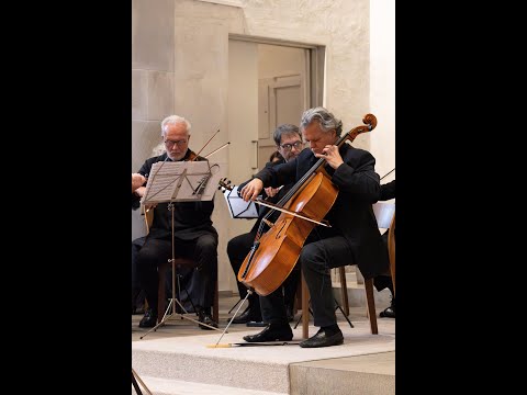 A. VIVALDI (1678-1741) Konzert für Violoncello, Streicher u. Basso