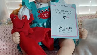 Paradise Galleries Crabby Cakes Box Opening