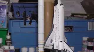 Revell Space Shuttle Endeavour & Rocket Boosters In 1:144 Scale