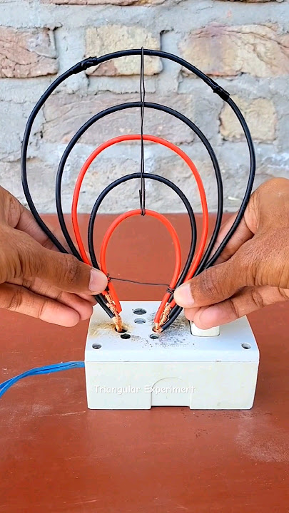 Electrical Experiment: Connecting Phase and Neutral Wires - What Happens? DO NOT REPLICATE