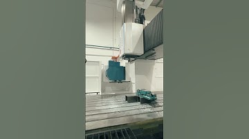 CNC Plano Milling Machine Double Column Machining Center Processing in Action, Neway PM2040HC