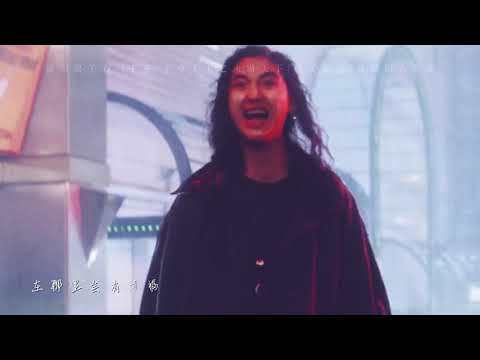 王杰这首《谁明浪子心》太经典了，旋律一响起，满满的都是回忆