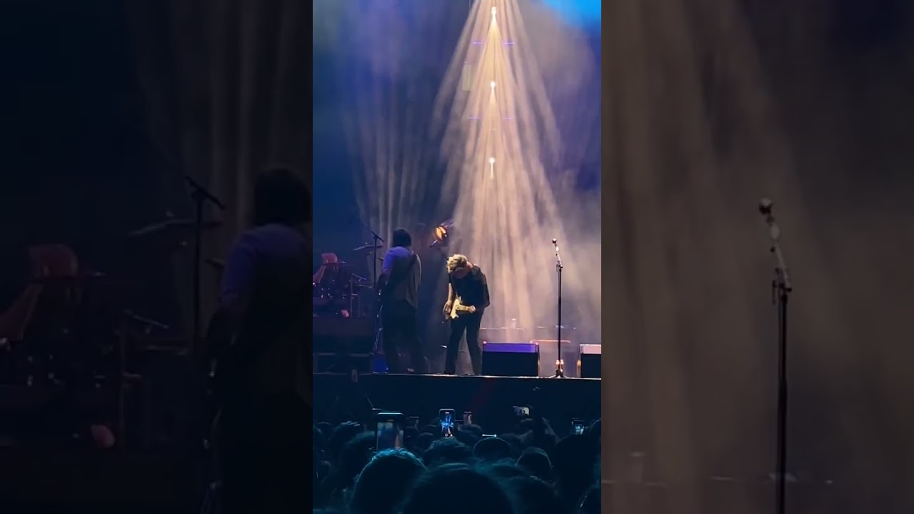 DUMAN - AH KONSER (SOLO) ​DOĞAÇ TİTİZ MÜKEMMEL SOLO!!!