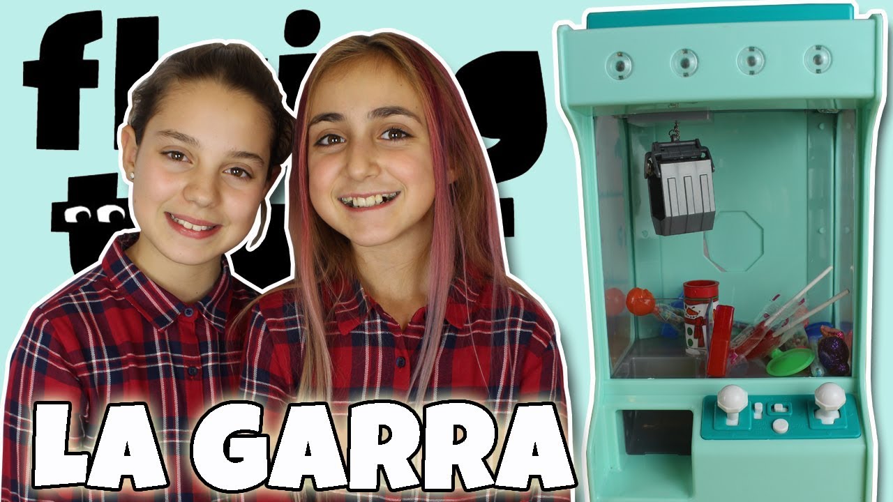 MÁQUINA LA GARRA Challenge con SORPRESAS de GOMINOLAS | Máquina de arcade gancho - Silvia Sánchez