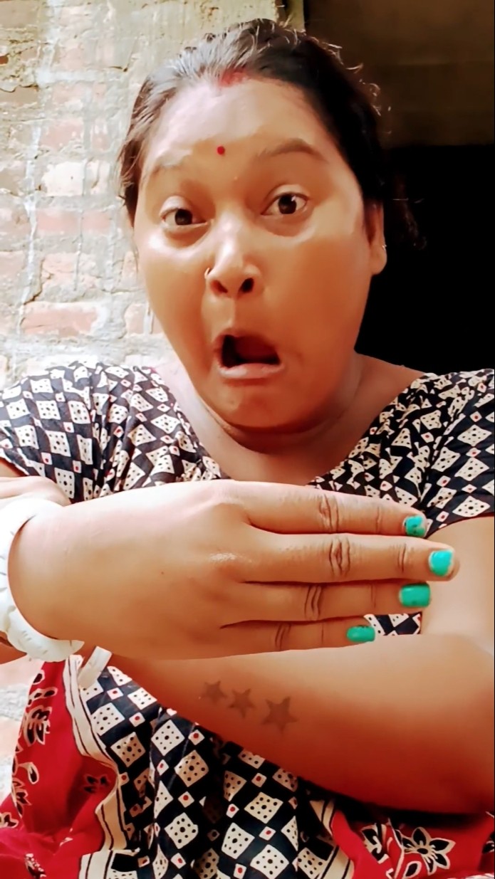 Still surprising mom with magic#shorts👉😱😡😆 - YouTube
