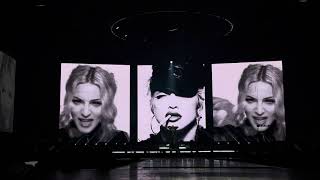 Madonna - 4 Decades/Controversy Interlude - Celebration Tour - Paris - 19/11/2023 Resimi