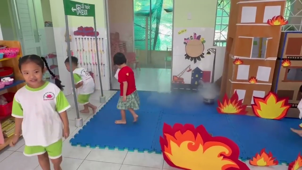 KNS: Thoát hiểm khi có cháy - Cô Như - Lá 10 - Trường MN Thạnh Đức 