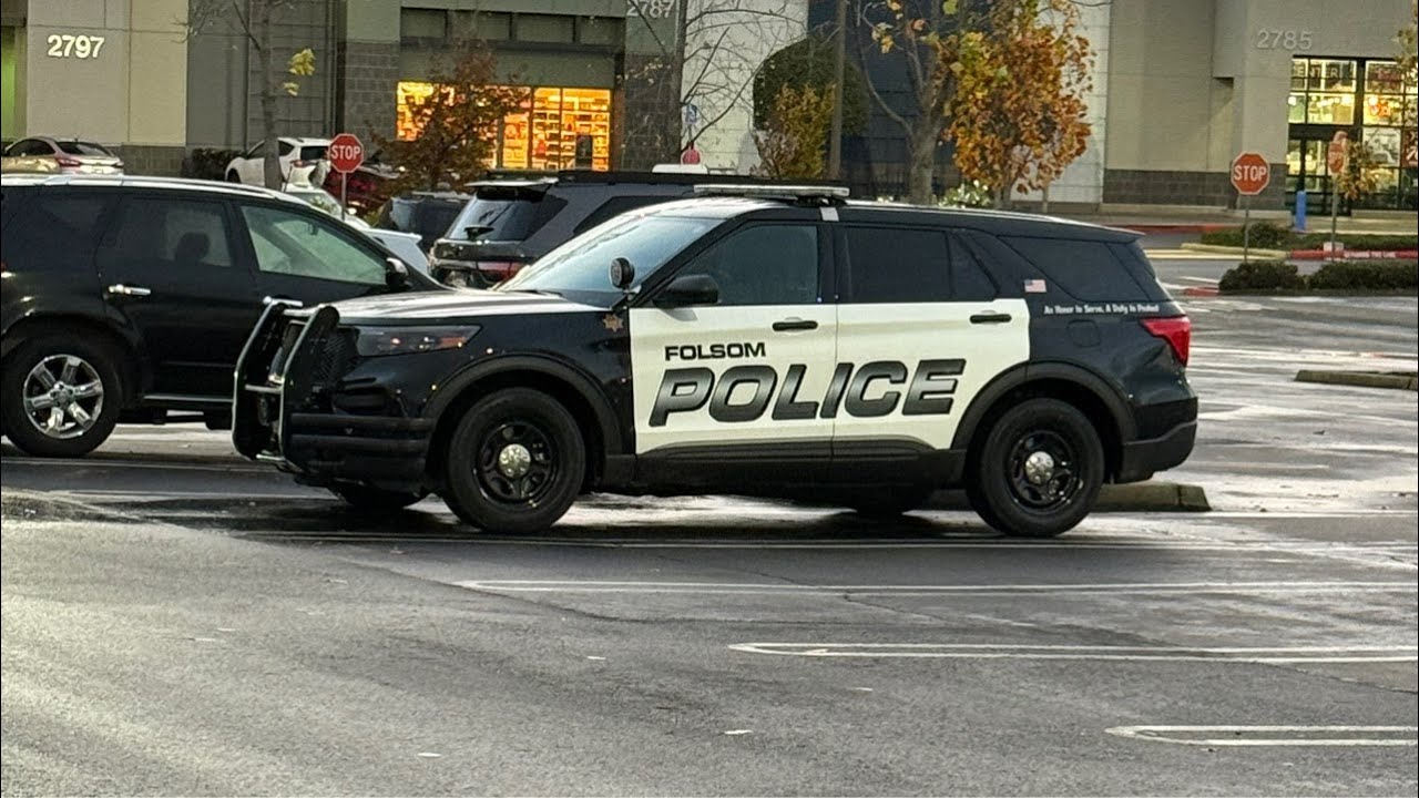 Live Delivery Mode — Between Orders & Thoughts 🚗✨