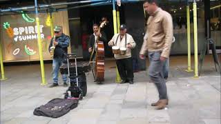 Newcastle Sokak Sanatçıları