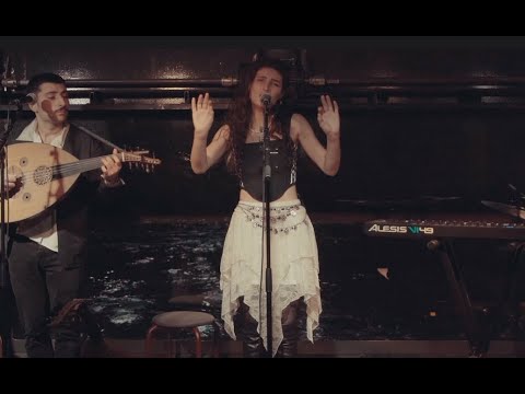 Melina Vlachos -