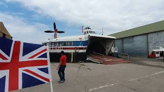 SRN4 Hovercraft - Jubilee Salute