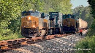 The conductor on NB CSX G373 does a roll-by inspection as he waits for I026 to Pass at Robards Ky. The conductor on NB CSX G373 does a roll-by inspection as he waits for I026 to Pass at Robards Ky.