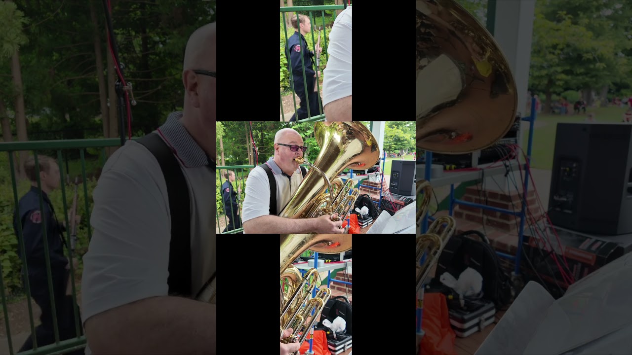 Not at all aware of the heavily armed men right behind me. 