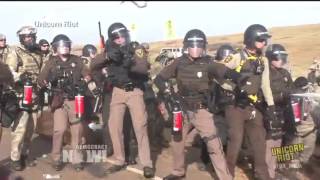 Top U.S. & World Headlines — December 1, 2016