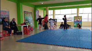 Prueba De Trabajo En El Saco . Tecnicas De Light Contact - Kickboxing Adacmo.