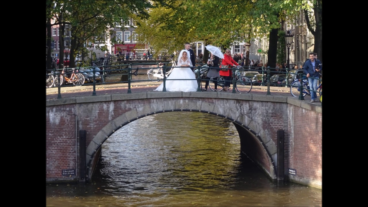 Willeke Alberti - Morgen ben ik de bruid / Bruiden in Amsterdam - YouTube