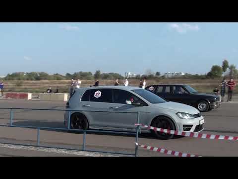 VW Golf R