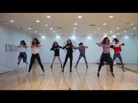 Dreamcatcher (드림캐쳐) - Chase Me Dance Practice Mirrored