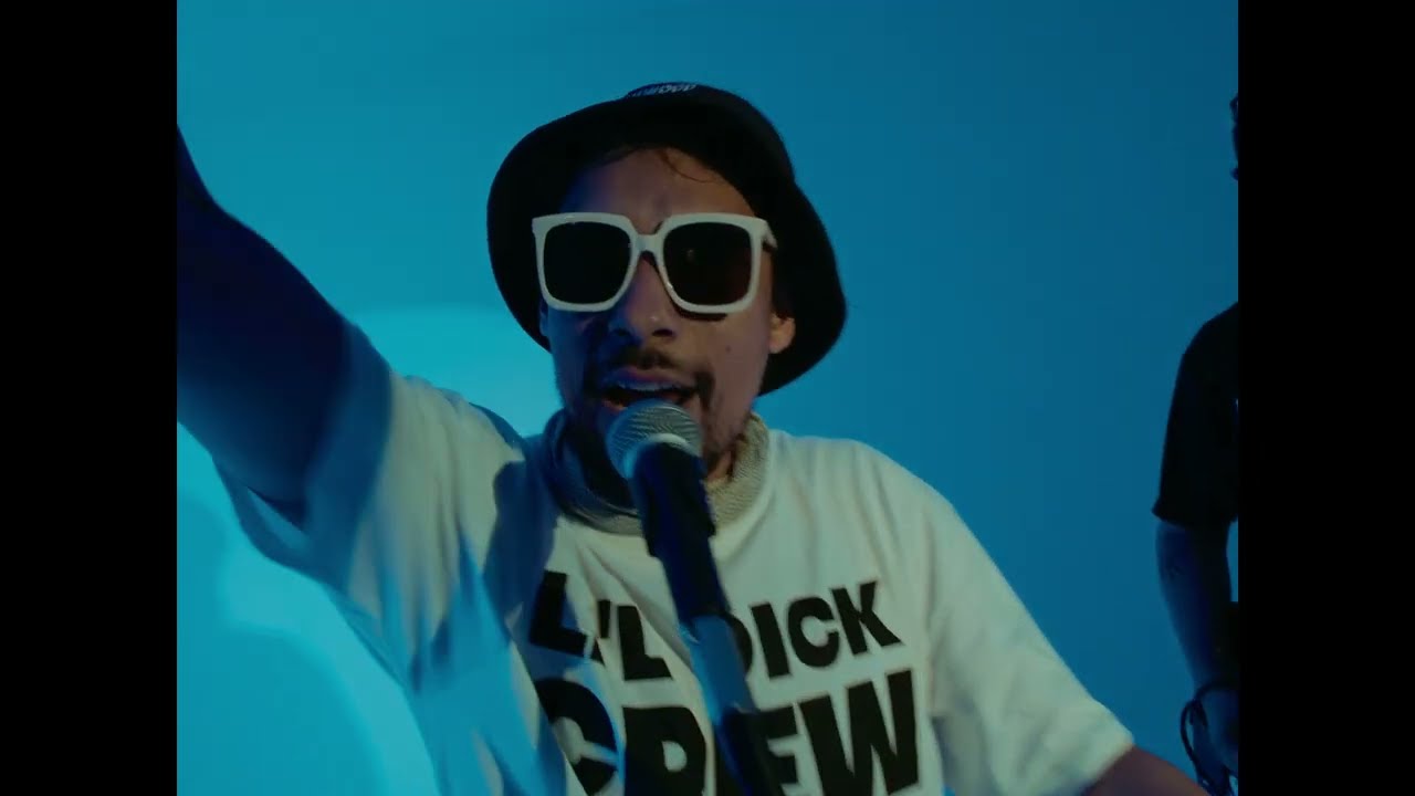 Tonton Hans Lambda - Como Blues En Medio De Rap di YouTube Tonton Hans Lambda - Como Blues En Medio De Rap di YouTube