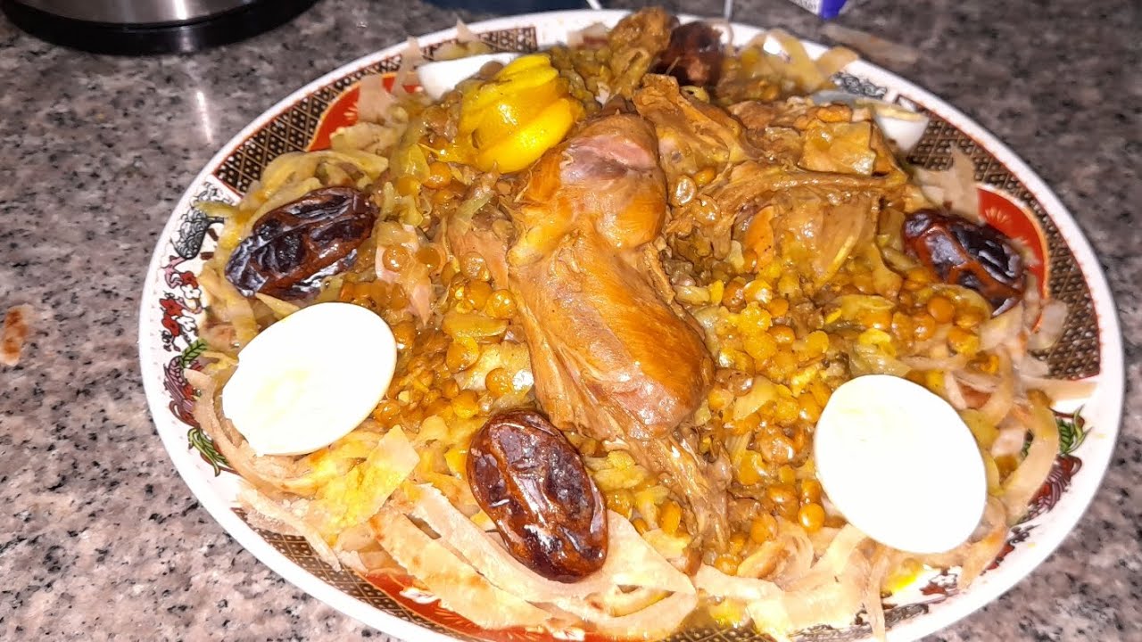 رفيسة بدجاج البلدي بالطريقة الفاسية كايجي واعر و بنين 😋😋