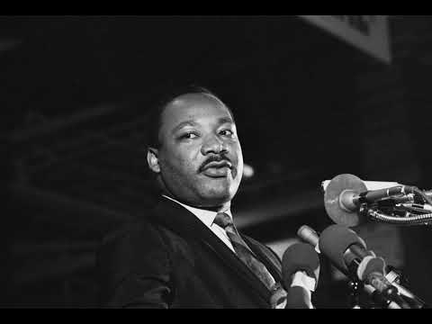 Construyendo armonía racial: lecciones del fútbol y la fe