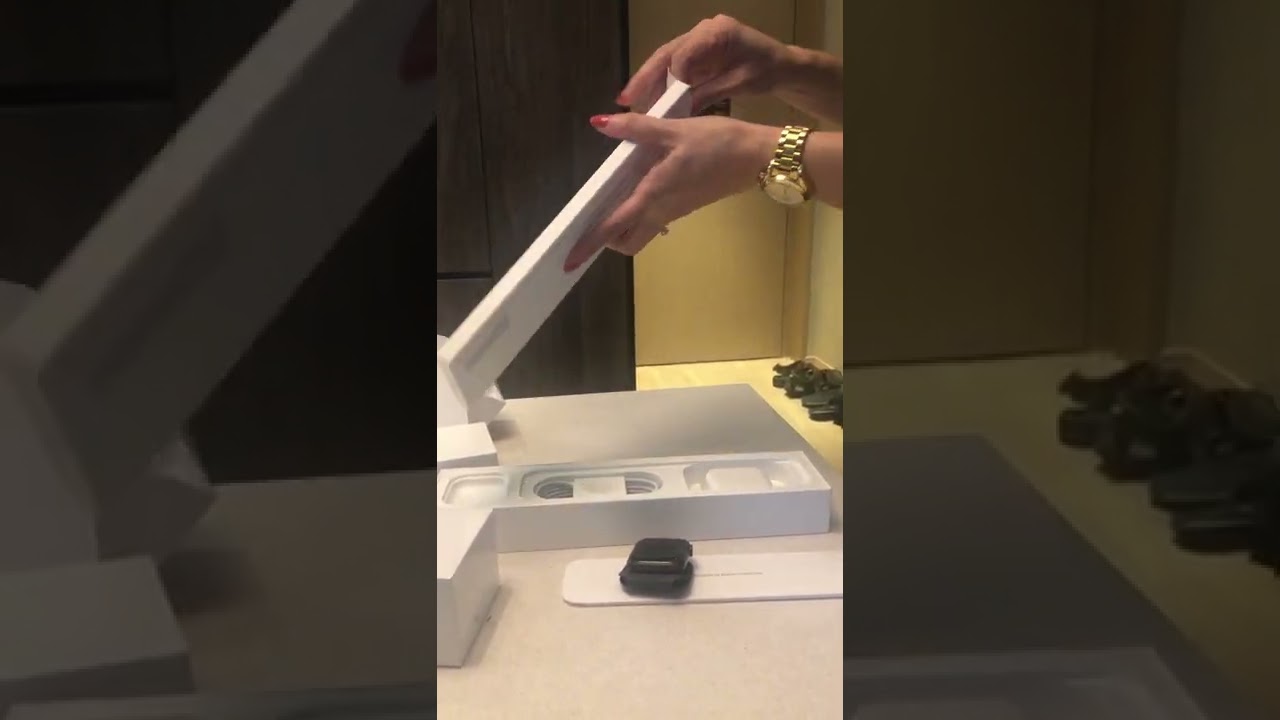 Apple Watch Series 5 unboxing 😱🥰😍 powerful & versatile smartwatch