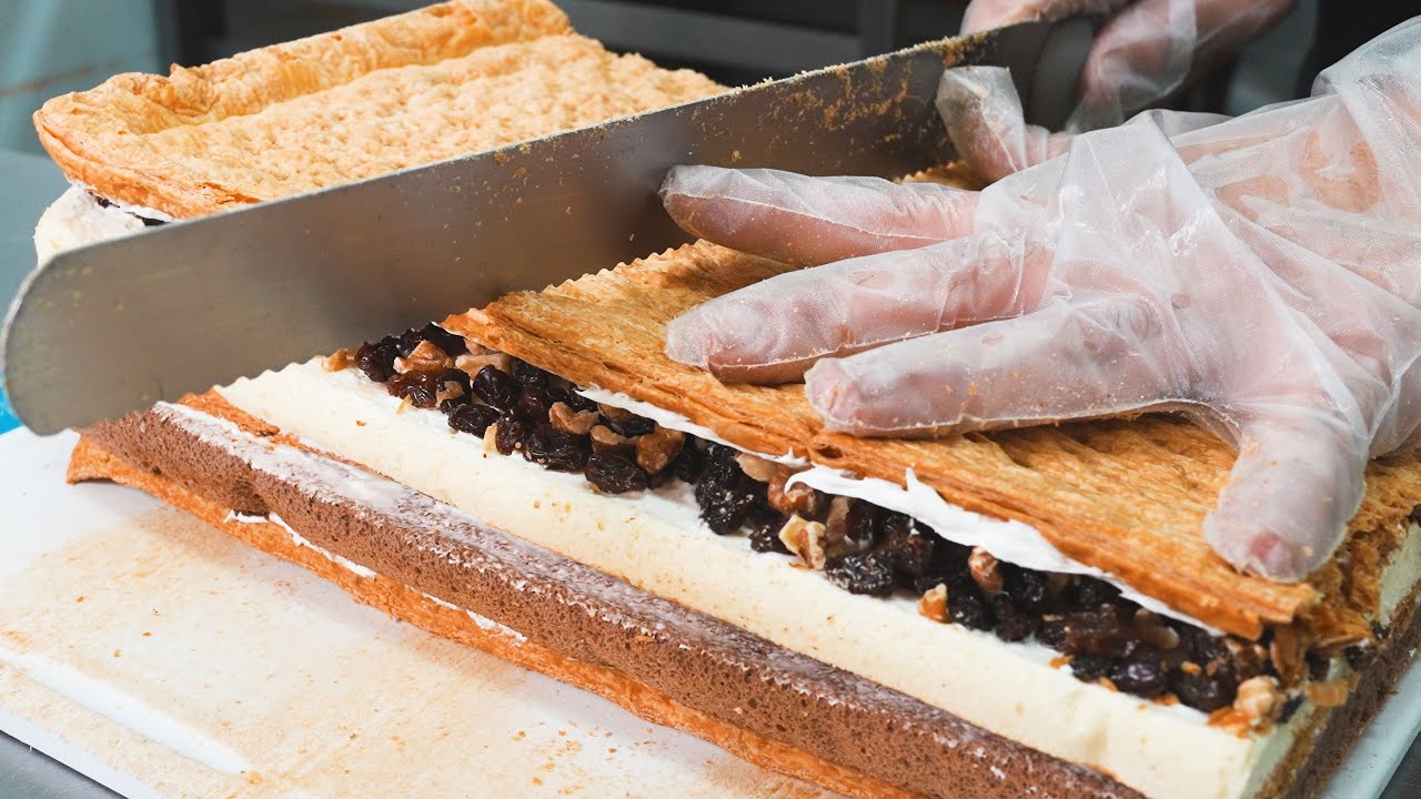 超大型拿破崙派製作！大溪老街特別美食篇/Giant Napoleon Cake/大溪拿破崙派/台灣街頭美食
