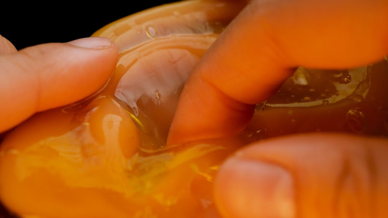 [ASMR] Ear temperature rises 5℃! Ear massage with slime [with subtitles ...