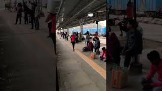 deoria तो kolkatta #deoria #up52 #deoriataltrekking #kolkata Kolkata #viral #train #aajtak