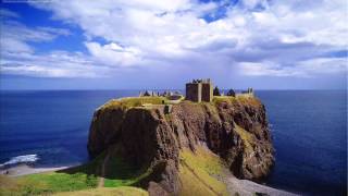 Scottish Pipes & Drums-Celtic-Albannach and The Rogues-Gravel walk