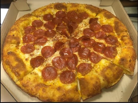 GRILLED CHEESE STUFFED CRUST PIZZA REVIEW FROM PIZZA HUT