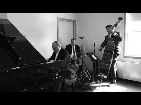 Moonglow by Hudson/Mills (Jazz Piano Trio)