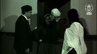 Old-fashioned comedy...Boubakra and the apartment