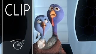 Free Birds (Vaya pavos) - Clip 8