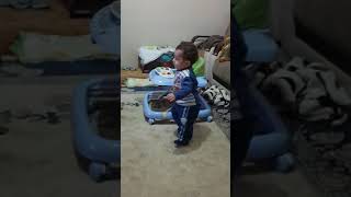 Meci̇t Efeni̇n Yürüme Dersleri̇