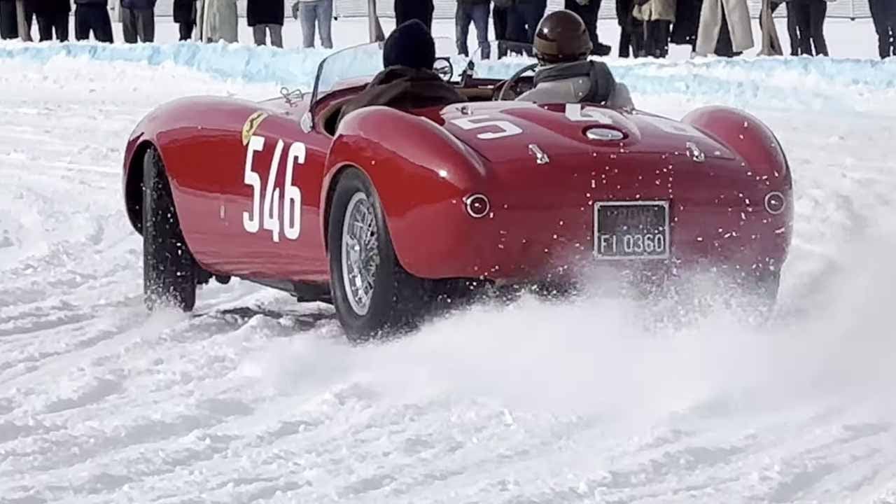 Дрифт на классических автомобилях на THE ICE St. Moritz 2025