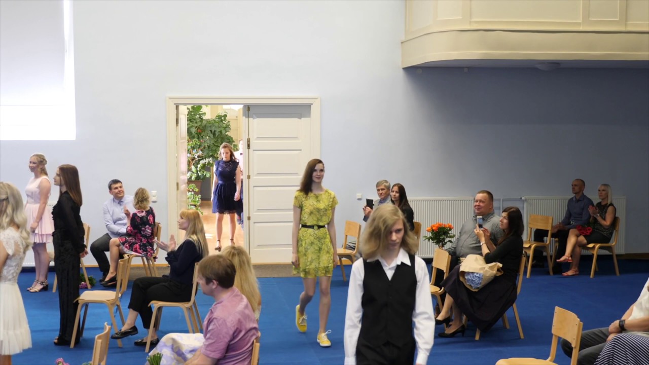 Viljandi Kesklinna Kool / 8.lennu lõpuaktus / 9.c klass