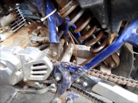 Video: Paano ko maipinta ang frame ng aking motorsiklo nang hindi tinatanggal ang engine?