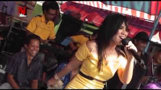 NEW ROSITA- Oleh2-Via Oktovia-Live Kayu Ringin Bekasi
