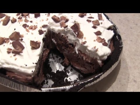 Candy Crunch Pudding Pie