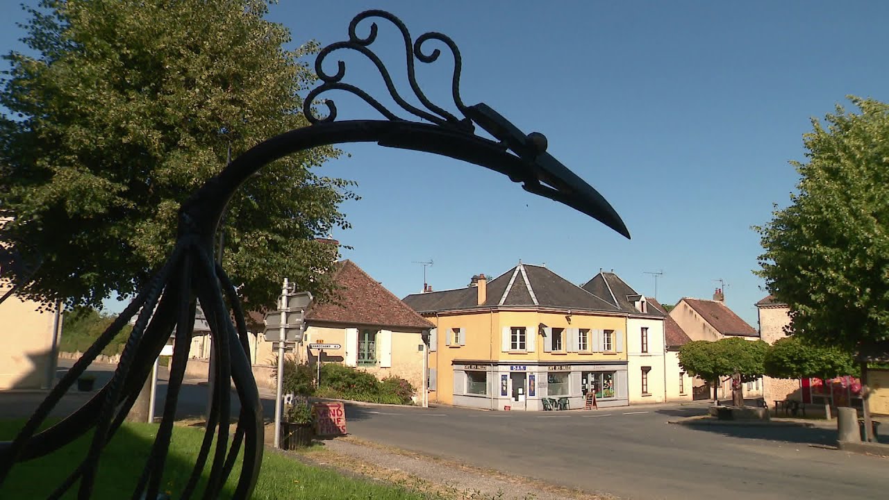 Villages de Sarthe : escale à René