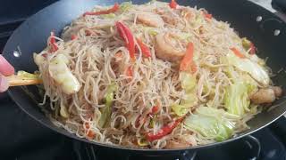 The Secret of Making Pancit With Shrimp