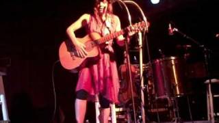 Famous Theresa Andersson ONE Jammin Java 3/7/09 Profile
