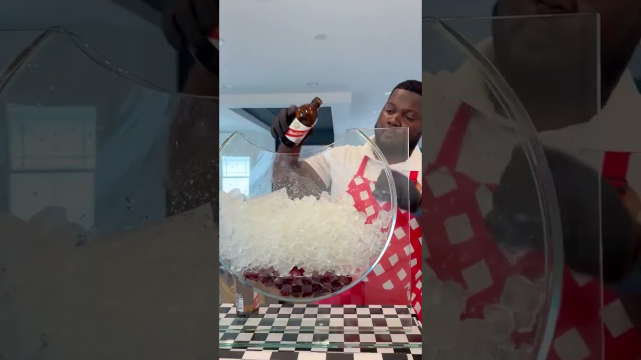 Red strip sorrel ￼for the holiday 