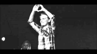 Avicii - Wake me up (Pete Tong Radio 1 Premiere)
